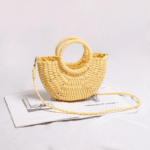 Sac de plage en paille demi lune coloré jaune