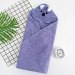 Serviette de plage animaux pour enfant violet