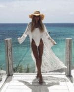 Paréo en dentelle blanche façon kimono produit