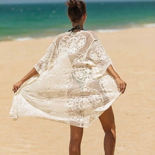 Kimono de Plage à Dentelles Transparentes beige dos