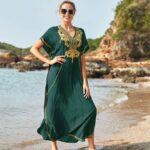 Longue Robe de Plage à Broderie Ethnique vert face