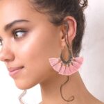 Boucles d'Oreilles Ethniques Demi-Lunes Colorées produit