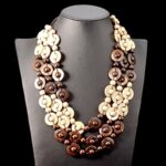 Collier Fantaisie en Bois Style Bohème Vintage beige marron