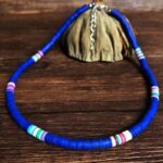 Collier Surfeur Couleur Unie Ras du Cou bleu