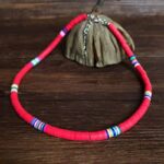 Collier Surfeur Couleur Unie Ras du Cou rouge