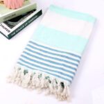 Fouta de Plage Ligné Bicolore à Franges bleu-clair bleu-foncé