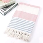 Fouta de Plage Ligné Bicolore à Franges bleu rose