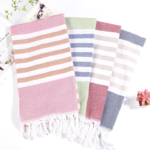 Fouta de Plage Rayé Tricolore à Franges produit