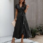 Robe Portefeuille à Pois et Col V Style Boho noir