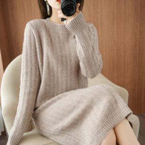 Robe Pull Mi-Longue en Cachemire à Manches Longues beige foncé