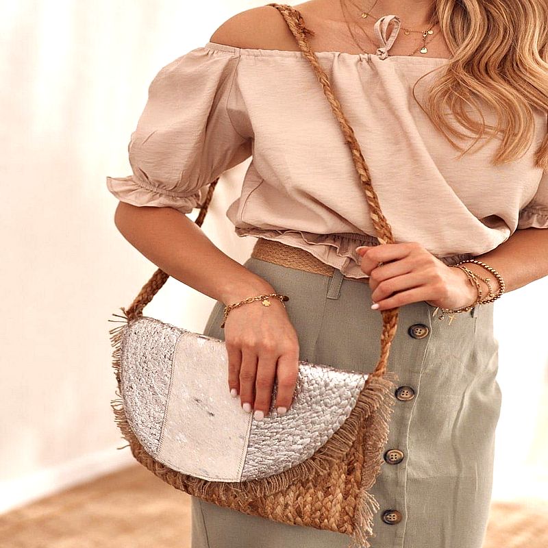 Sac Bandoulière Beige et Argent en Jute lifestyle 2